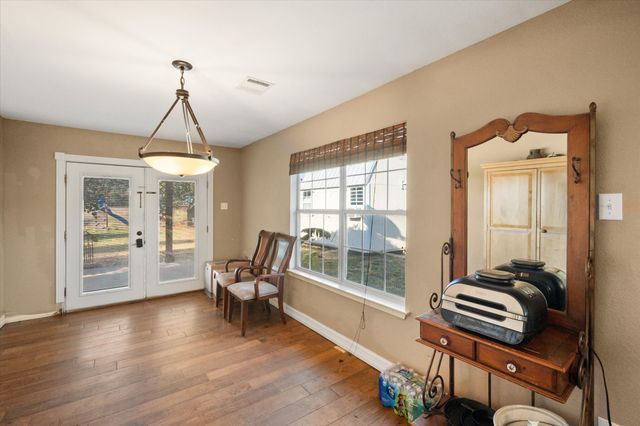 7811 E Fm 917, Alvarado, TX 76009