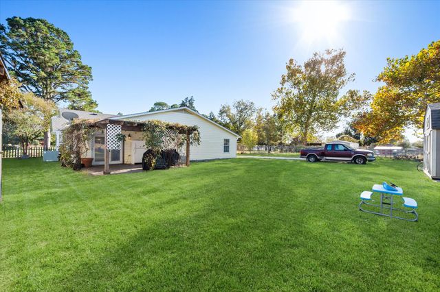 7811 E Fm 917, Alvarado, TX 76009