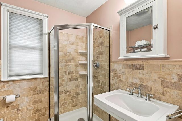 61 Lowell St, Reading, MA 01867