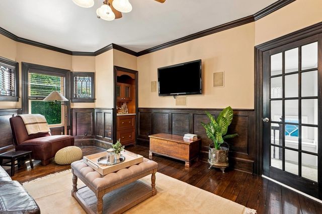 61 Lowell St, Reading, MA 01867