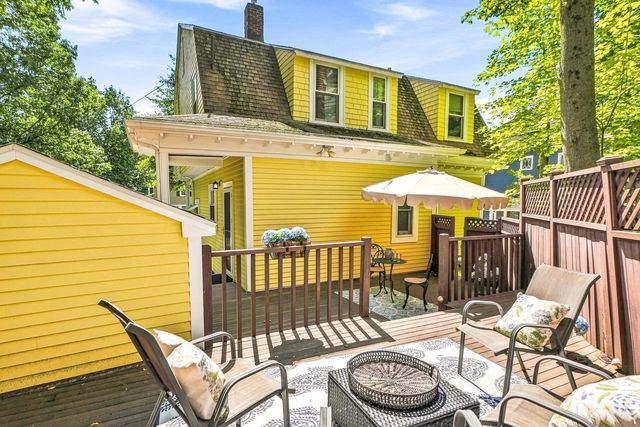61 Lowell St, Reading, MA 01867