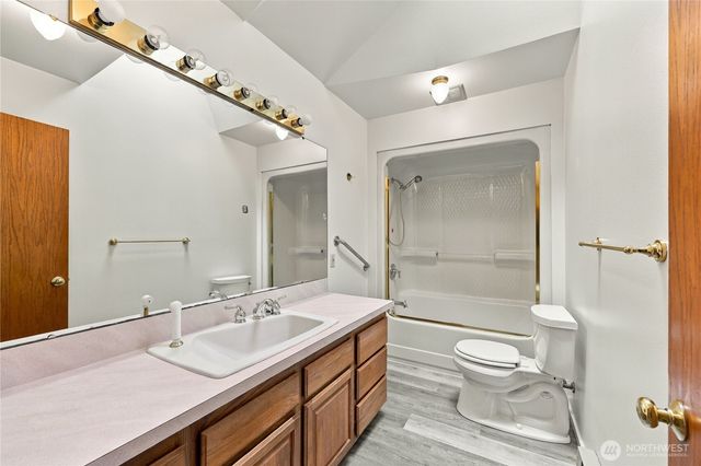 1536 Shorewood Drive, Bremerton, WA 98312
