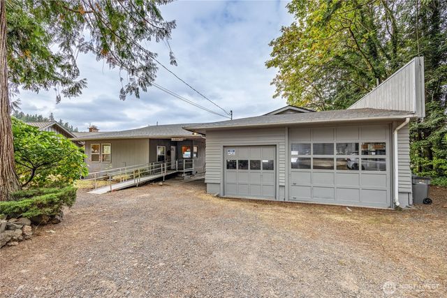 1536 Shorewood Drive, Bremerton, WA 98312