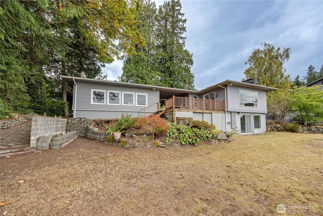 1536 Shorewood Drive, Bremerton, WA 98312