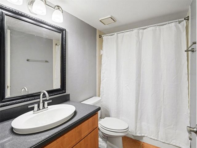 7205 CURTISS AVENUE 1A AVENUE 1A, Sarasota, FL 34231