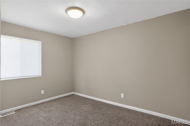 1315 Red River Drive, St Louis, MO 63138