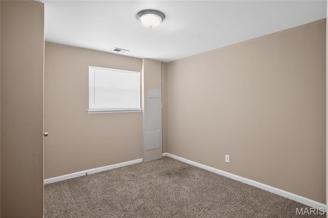 1315 Red River Drive, St Louis, MO 63138