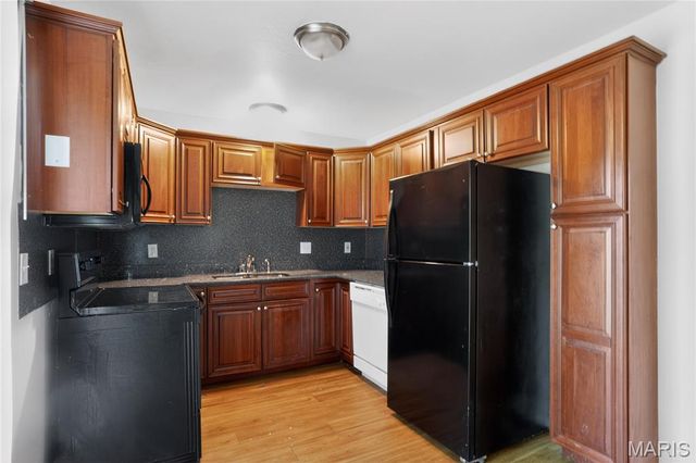 1315 Red River Drive, St Louis, MO 63138