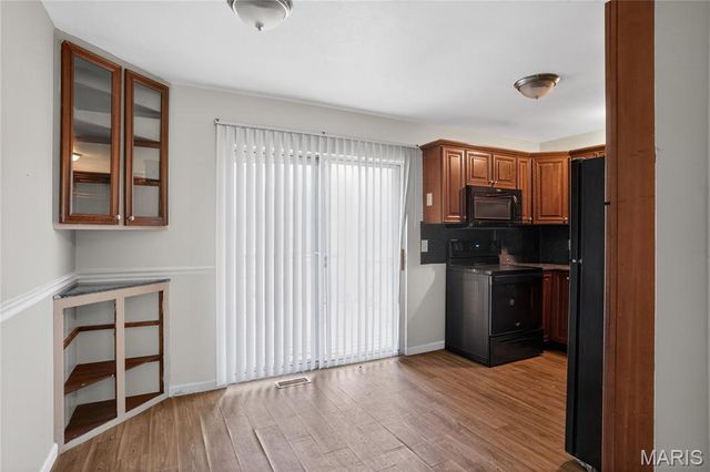 1315 Red River Drive, St Louis, MO 63138
