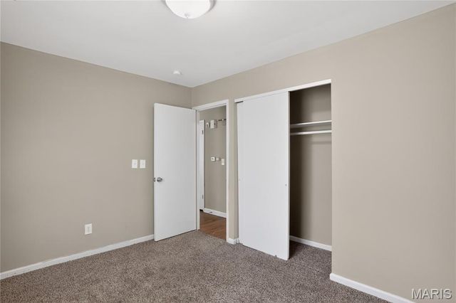 1315 Red River Drive, St Louis, MO 63138
