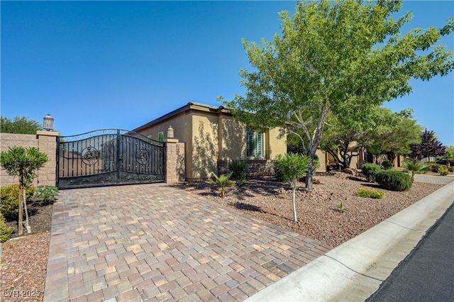 4260 Helena Cove Court, Las Vegas, NV 89129