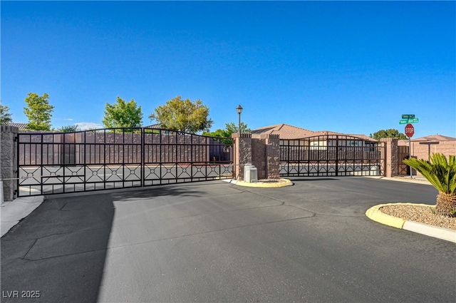 4260 Helena Cove Court, Las Vegas, NV 89129