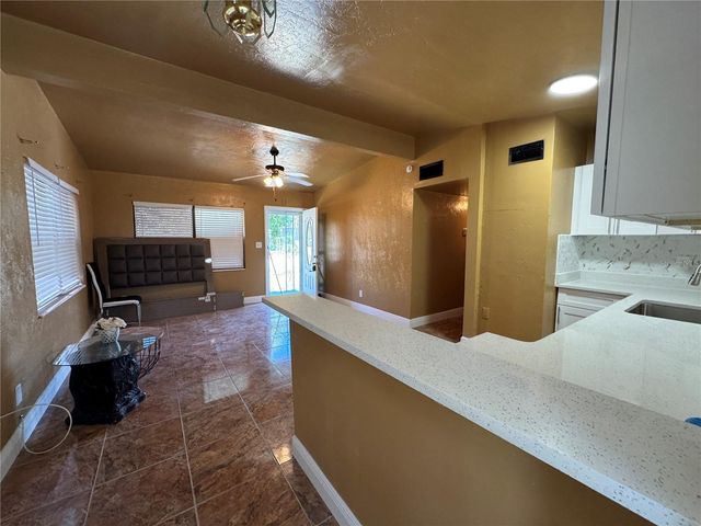1930 WALTON STREET S, St Petersburg, FL 33712
