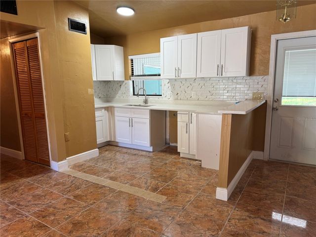 1930 WALTON STREET S, St Petersburg, FL 33712