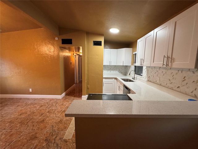 1930 WALTON STREET S, St Petersburg, FL 33712