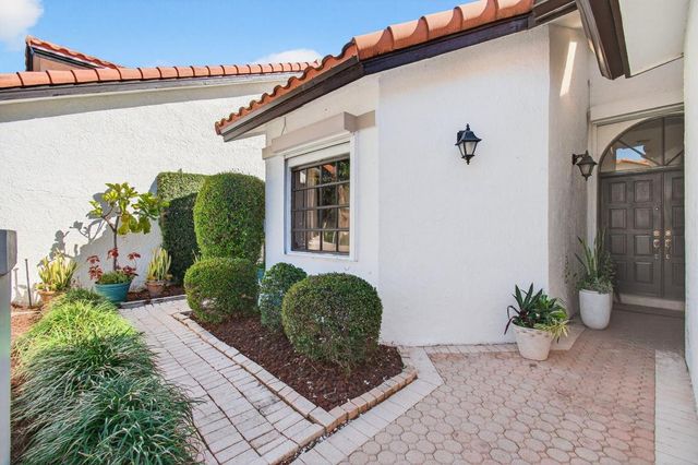 23145 Via Stel, Boca Raton, FL 33433