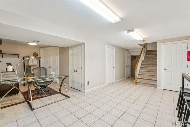 8 Howe Crossing, Festus, MO 63028