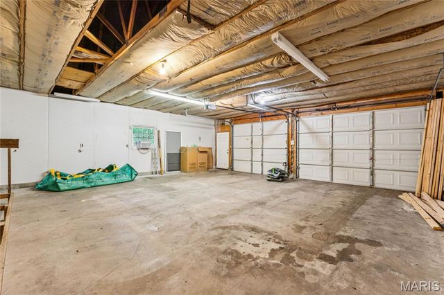 8 Howe Crossing, Festus, MO 63028