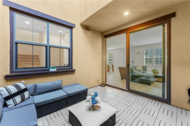 123 Mighty Oak, Irvine, CA 92602