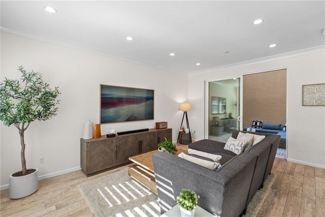 123 Mighty Oak, Irvine, CA 92602