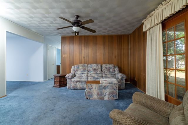 3605 Pleasant Run Road, Irving, TX 75062