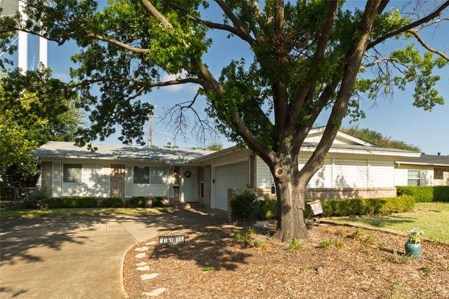 3605 Pleasant Run Road, Irving, TX 75062