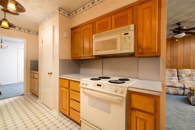 3605 Pleasant Run Road, Irving, TX 75062