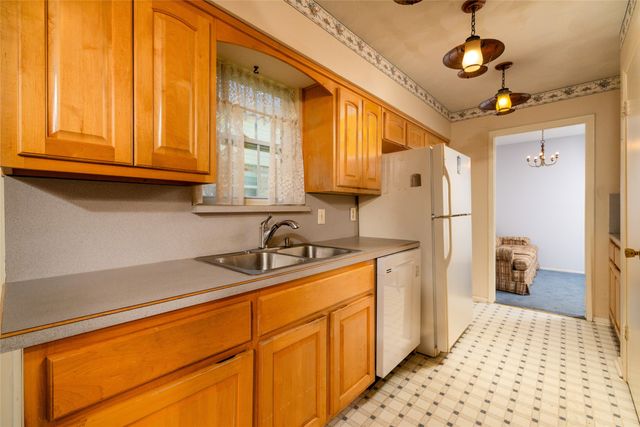 3605 Pleasant Run Road, Irving, TX 75062