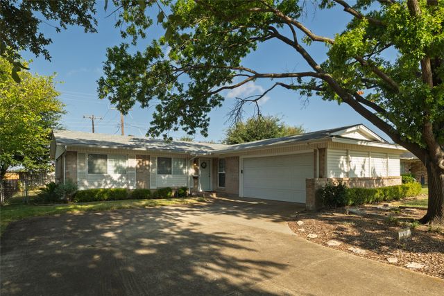 3605 Pleasant Run Road, Irving, TX 75062