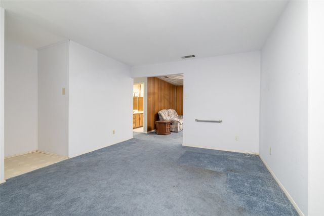 3605 Pleasant Run Road, Irving, TX 75062
