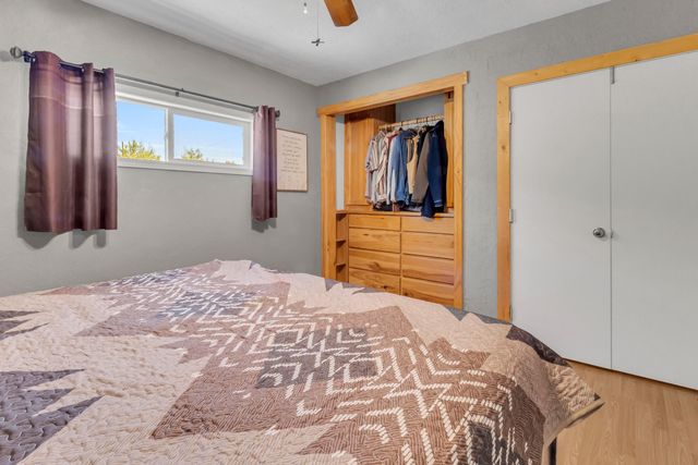 86 Molina Road, Peralta, NM 87042