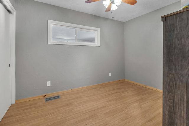 86 Molina Road, Peralta, NM 87042