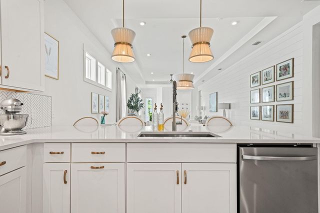78 E Lafayette, Inlet Beach, FL 32461