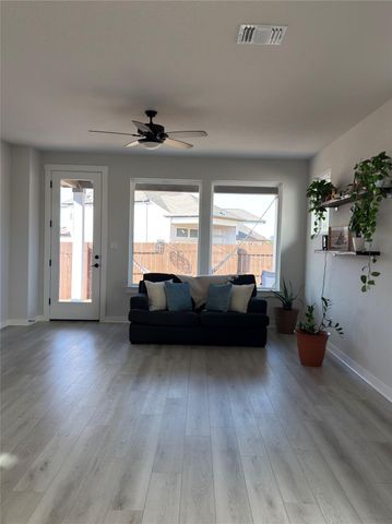 109 High Valey Drive, Liberty Hill, TX 78642