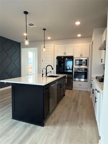 109 High Valey Drive, Liberty Hill, TX 78642