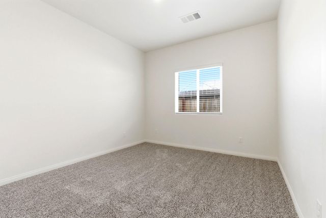 1101 S Royal Oak Place, Porterville, CA 93257