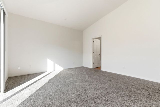 1101 S Royal Oak Place, Porterville, CA 93257