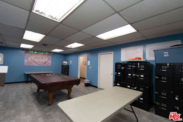 7112 S Victoria Avenue, Los Angeles, CA 90043