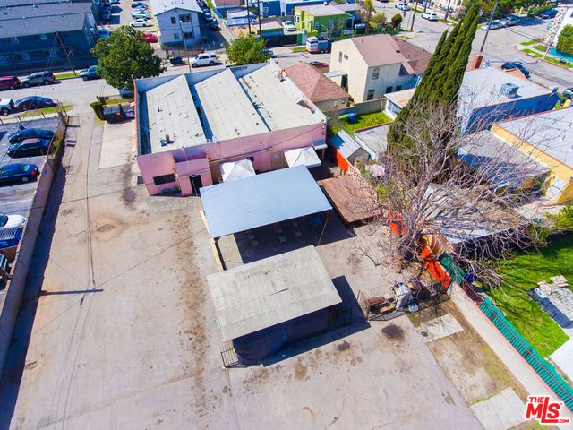 7112 S Victoria Avenue, Los Angeles, CA 90043