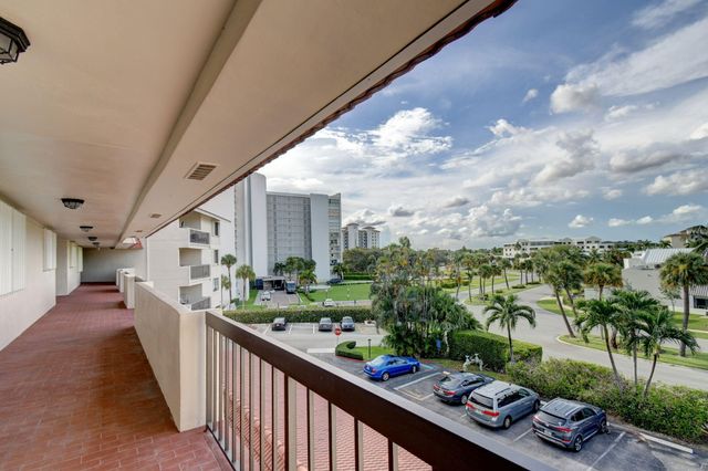 300 Golfview Road 407, North Palm Beach, FL 33408