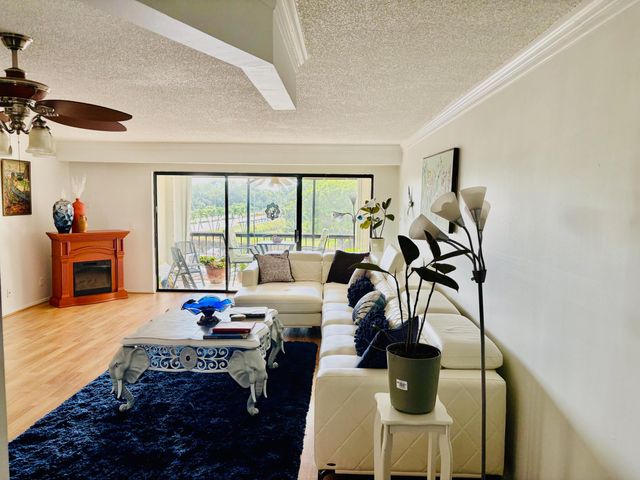 300 Golfview Road 407, North Palm Beach, FL 33408