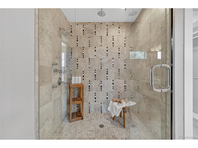 1622 W 67th Ave, Denver, CO 80221