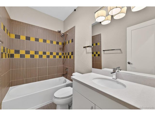 1622 W 67th Ave, Denver, CO 80221
