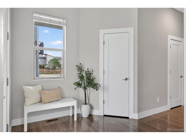 1622 W 67th Ave, Denver, CO 80221