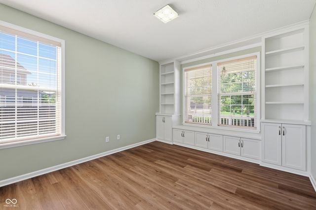870 Touralosa Drive, Westfield, IN 46074