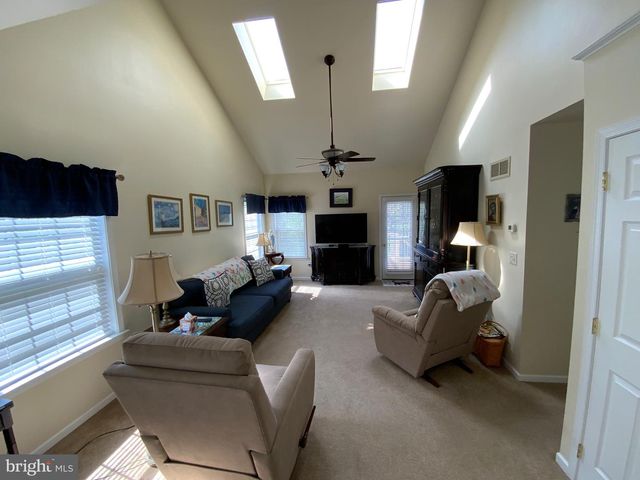 133 NEEDLEWOOD DRIVE, Harrisburg, PA 17112