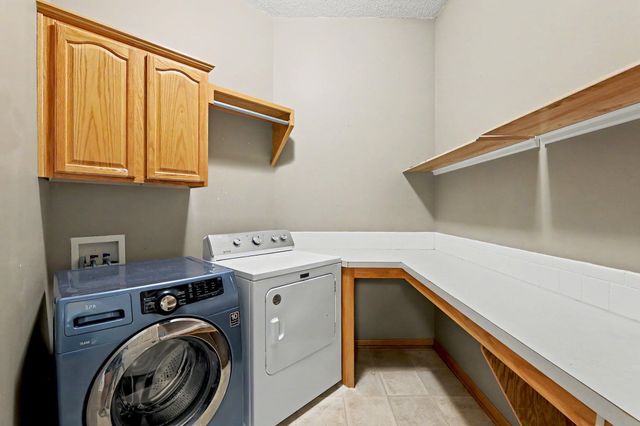 606 E Woodstone Ct, Andover, KS 67002