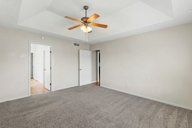 606 E Woodstone Ct, Andover, KS 67002