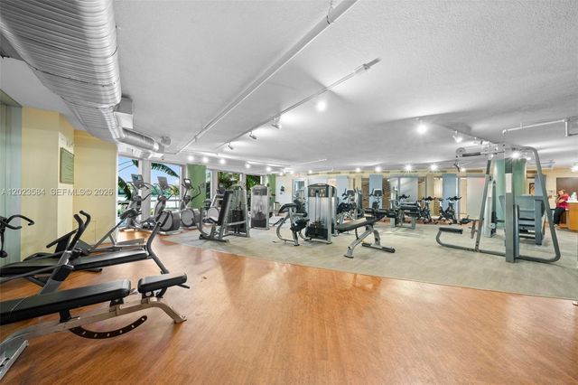 2641 N Flamingo Rd 1006N, Sunrise, FL 33323