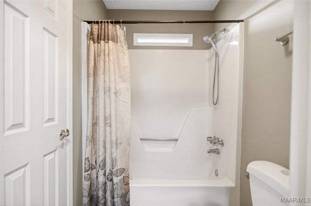 2792 Jasmine Hill Road, Wetumpka, AL 36093